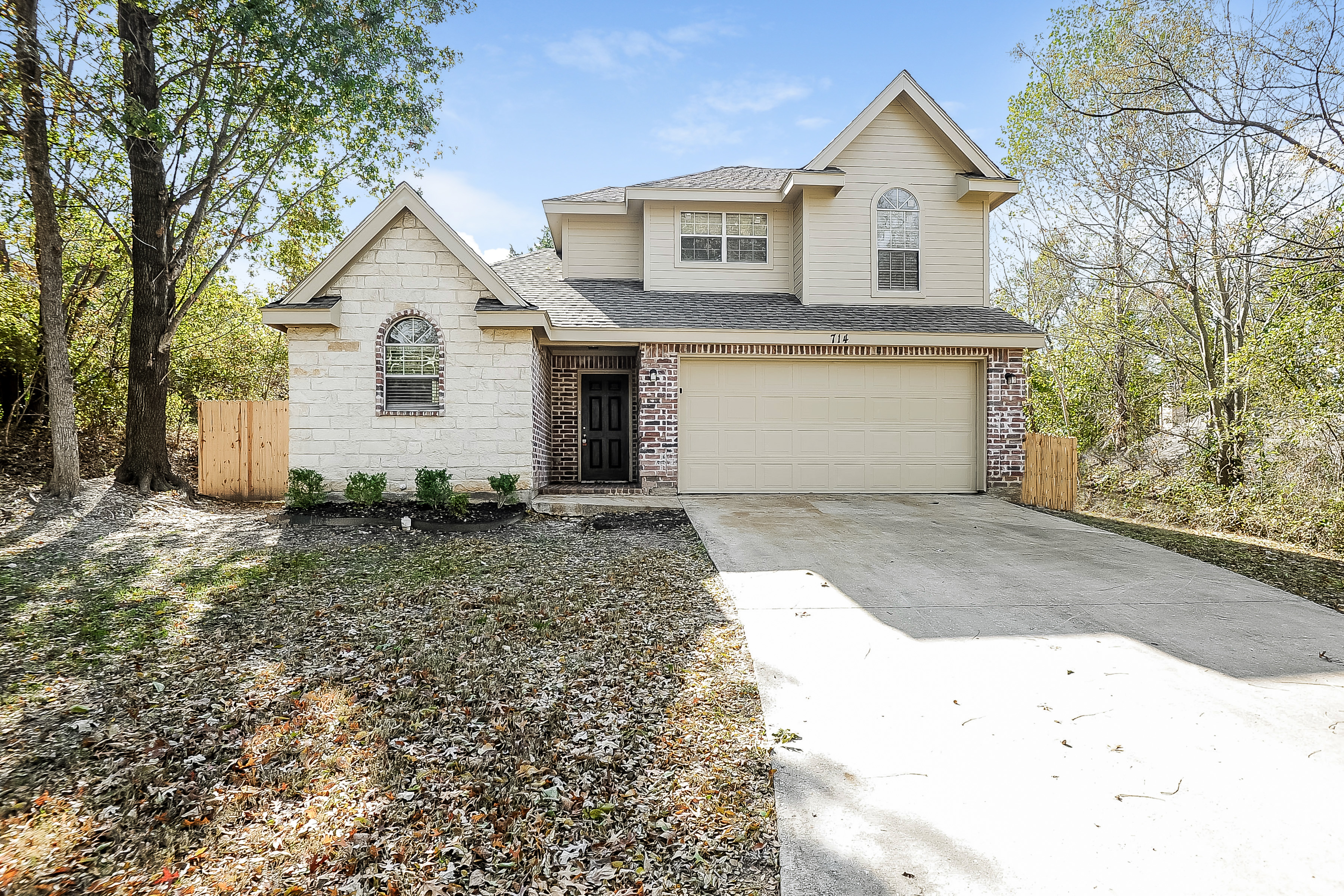 714 Mannington Dr Dallas, TX 75232